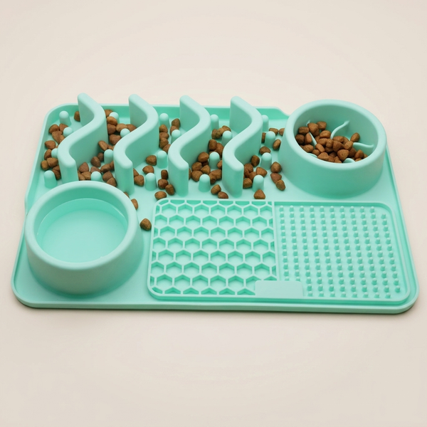 Silicone Dog Lick Mat | Slow Feeder Enrichment Mat for Dogs & Cats